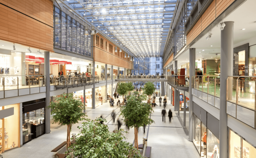 Dane nie pozostawiają złudzeń. Polacy odpuścili sobie galerie i centra handlowe. Branża znowu na minusie