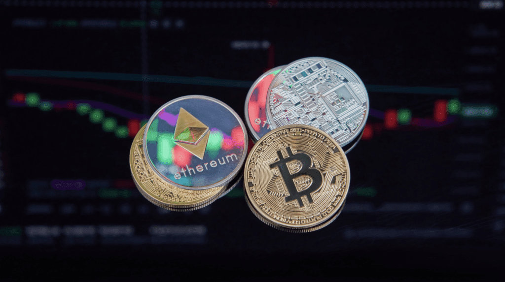 Kryptowaluty. Blisko co trzeci Polak słyszał o oszustwach