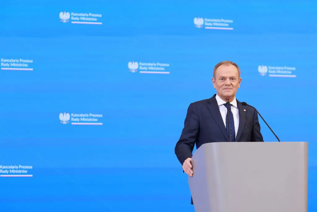 Tusk ogłasza wielki przetarg na szybkie pociągi. Wzywa dwie polskie firmy