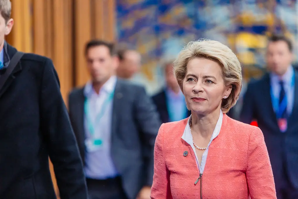 Zwrot w UE. Spalinówki mogą zostać na rynku dłużej. Jest nowy plan