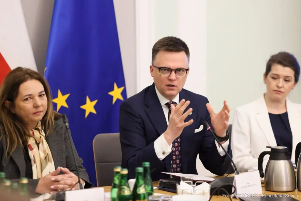Milionowe długi posłów wyszły na jaw. Rekordziści mają kredyty na kosmiczne kwoty