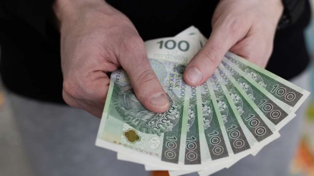 Tysiące Polaków dostanie wyższe świadczenia. ZUS rusza z przeliczeniami