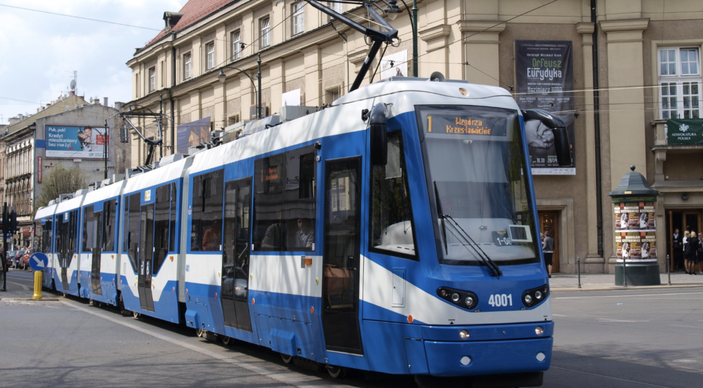 Komunikacja miejska drożeje. Mieszkańcy tych miast odczują zmiany