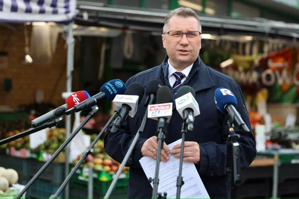 PiS wraca do pomysłu sprzed lat. Chodzi o VAT na żywność