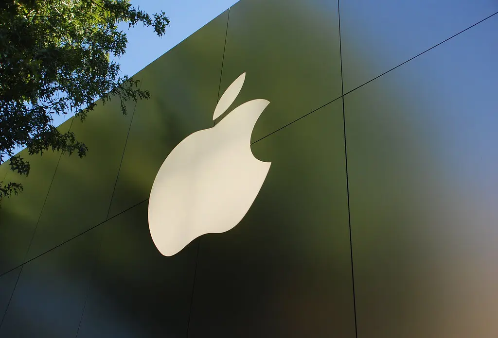 Apple szykuje 20 nowych urządzeń. Wśród nich pierwszy składany iPhone i dotykowy MacBook