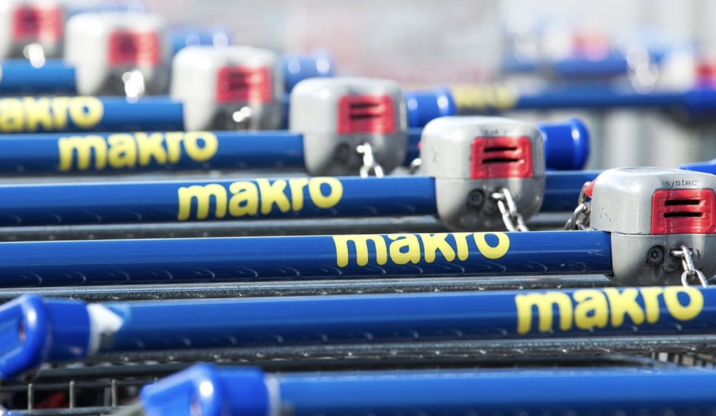 Koniec pewnej epoki w Makro. Sieć ogranicza hale i przestawia się na HoReCa