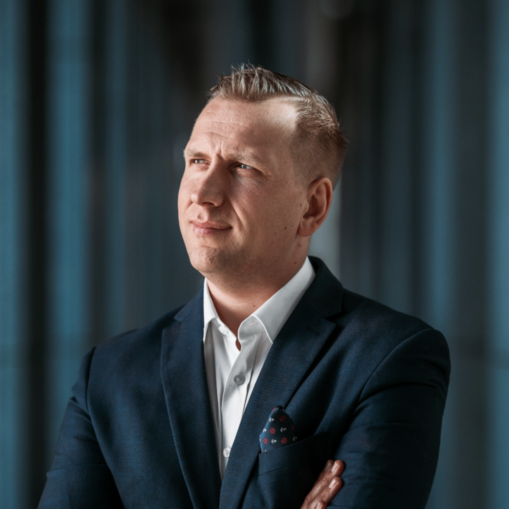 Maciej Wieczorek majątek
