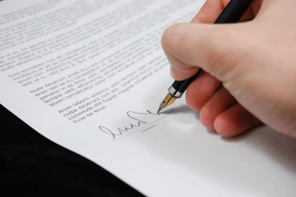 Umowa zlecenie – wzór do pobrania PDF. Co musi zawierać w 2026 roku?