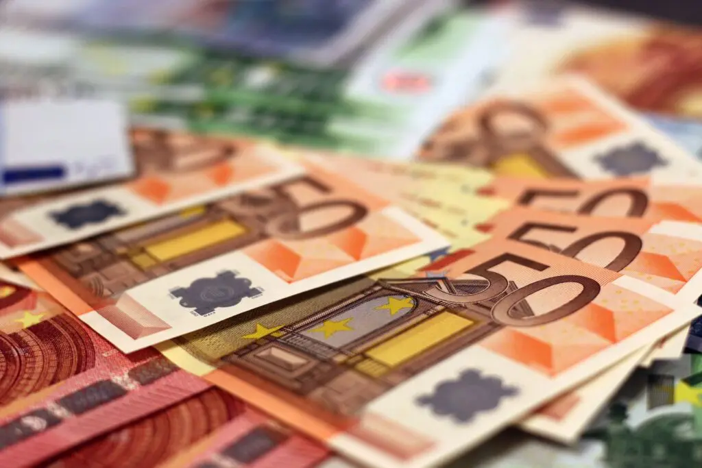 Dolar coraz bliżej 4 zł. „Psychologiczna bariera jest w zasięgu ręki”