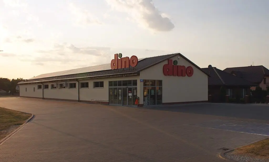 Dziś mediacje w sporze o podwyżki w Dino. W tle groźba strajku generalnego