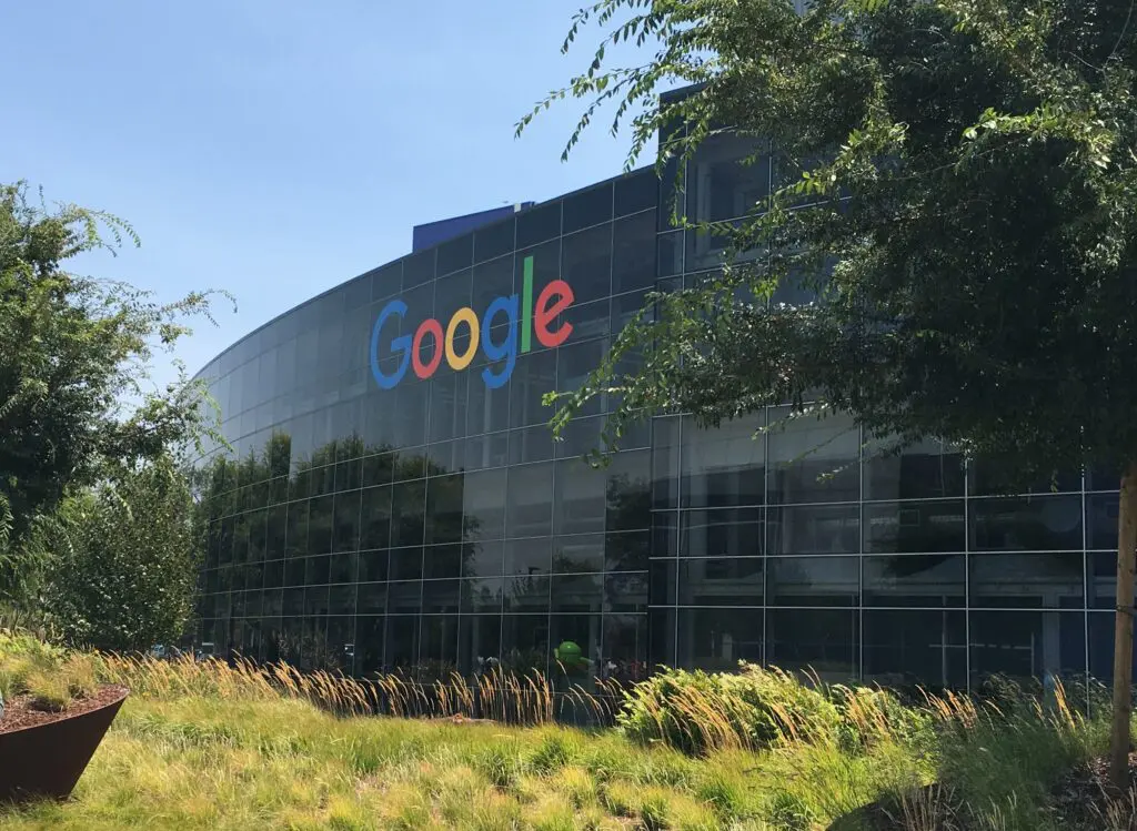Kary dla Google przestały działać. Gigant odrabia je w dwa tygodnie