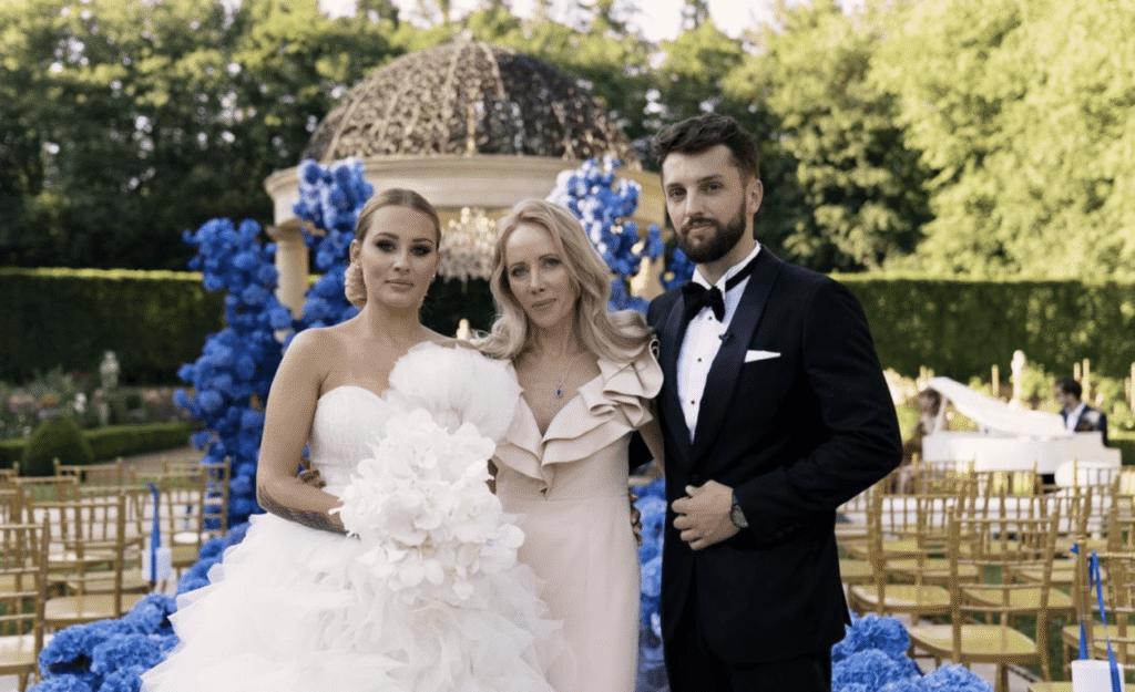 Agnieszka Kurowska – majątek, wiek, córka Andziaks. Mama gwiazdy w finansowych tarapatach?