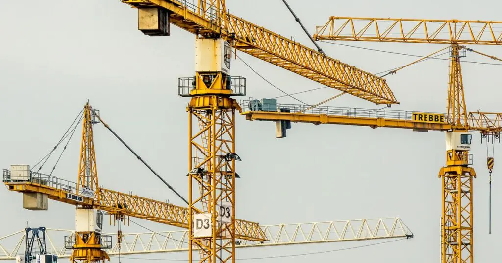 Budowlany gigant ogłosił plan do 2030 roku. Akcjonariusze mogą dostać cały zysk