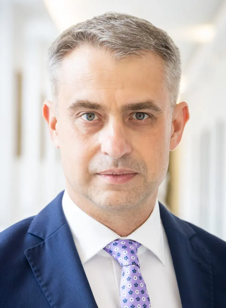 Rząd odpowiada na wycieki danych medycznych. Pakiet Cyber Piątka na początku 2027 r.