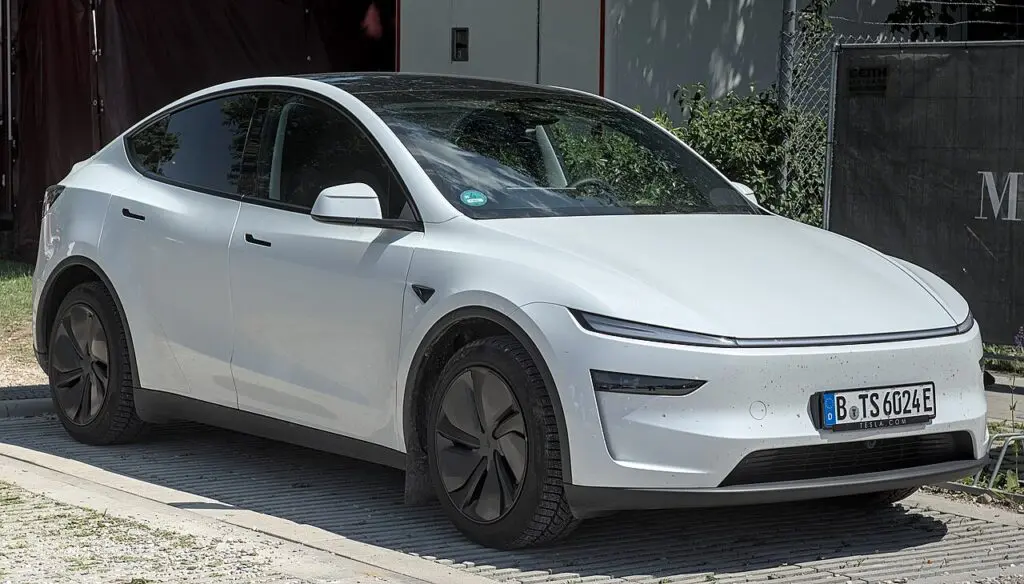 Tesla dostarczyła w kwartał ponad 486 tys. aut. Wynik wyraźnie przebił oczekiwania rynku