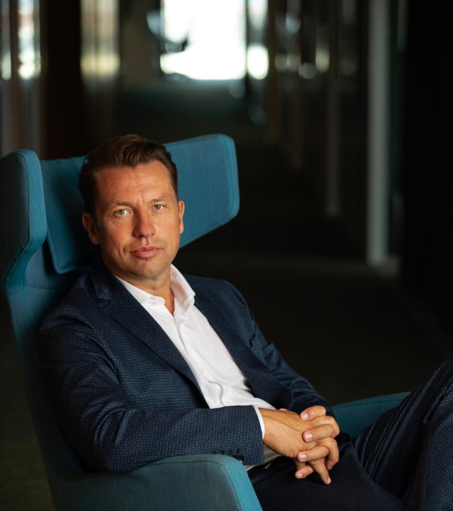 Jakub Dwernicki – majątek, wiek, cyber_Folks. Grupa warta blisko miliard dolarów